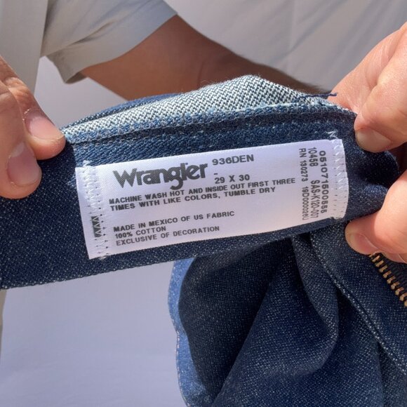 Mens Wrangler blue Jeans - size 29 - Picture 3 of 3